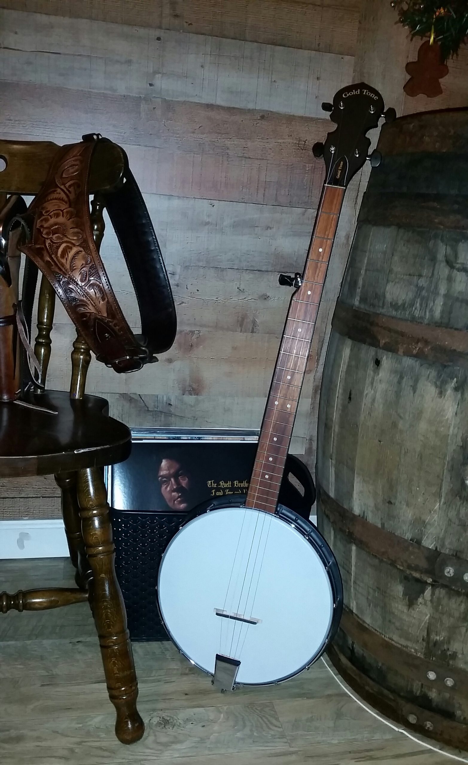 Gold Tone AC-1: 5-String Beginnner Banjo, Full Size with Gig-Bag, Bluegrass or Clawhammer Customer Review Gold Tone AC-1: 5-String Beginnner Banjo, Full Size with Gig-Bag, Bluegrass or Clawhammer - Customer Photo 1