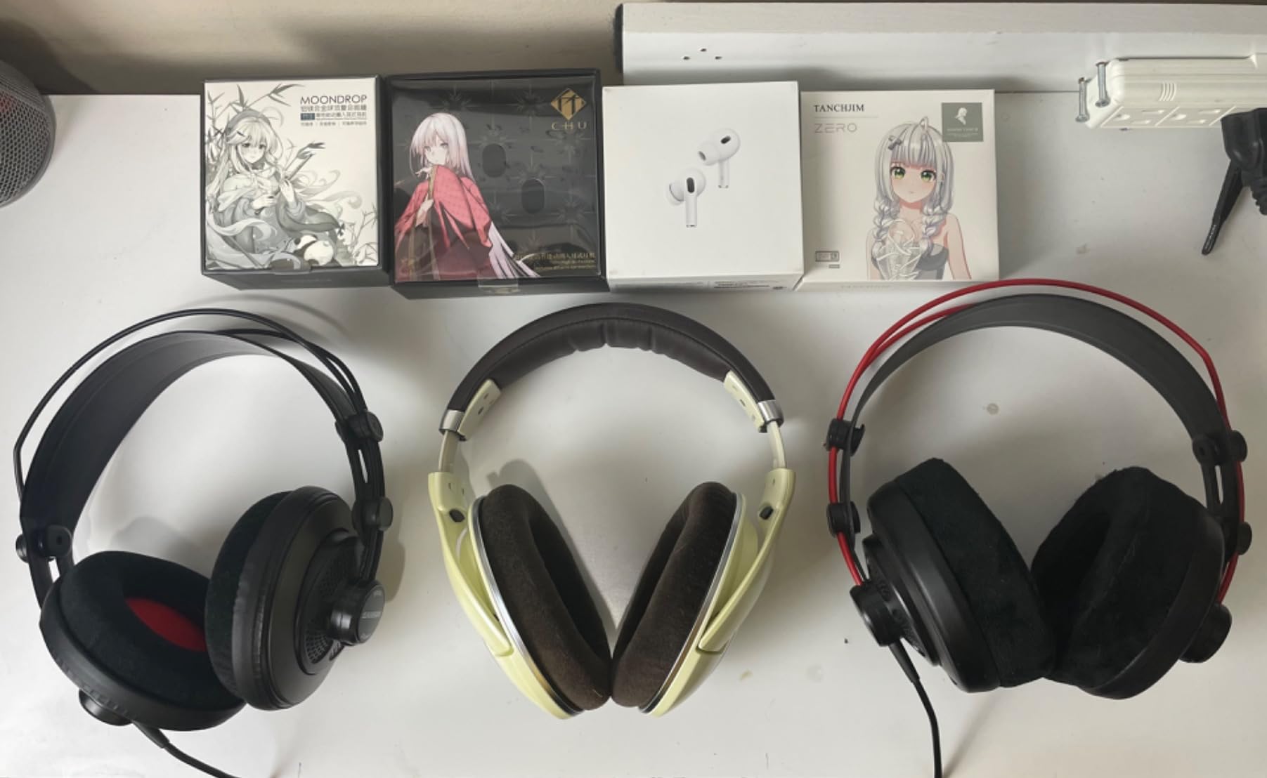SENNHEISER HD 599 Open Back Headphone, Ivory - Customer Photo 1