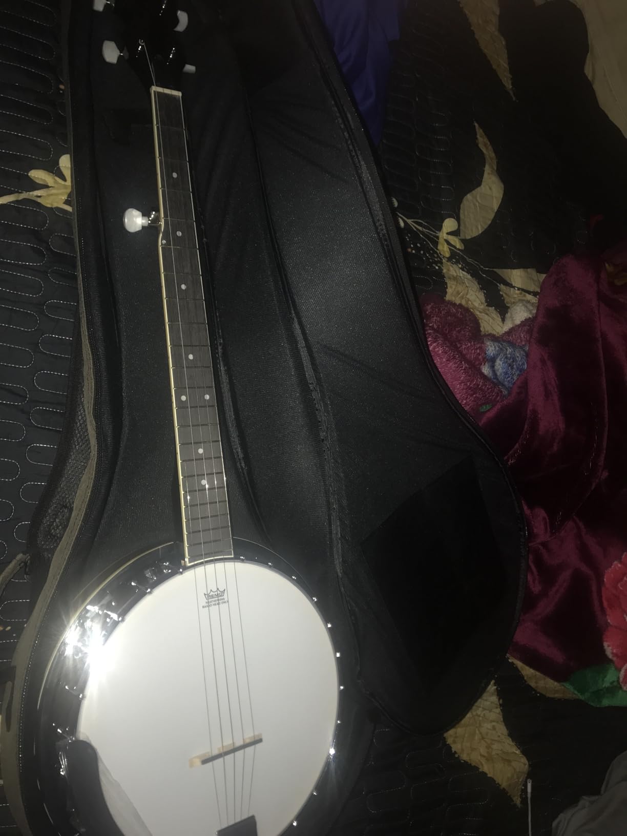 Ashthorpe 5-String Banjo - Full Size with 24 Brackets, Closed Back, Mahogany Resonator, Geared 5th Tuner, Padded Gig Bag Customer Review Ashthorpe 5-String Banjo - Full Size with 24 Brackets, Closed Back, Mahogany Resonator, Geared 5th Tuner, Padded Gig Bag - Customer Photo 1
