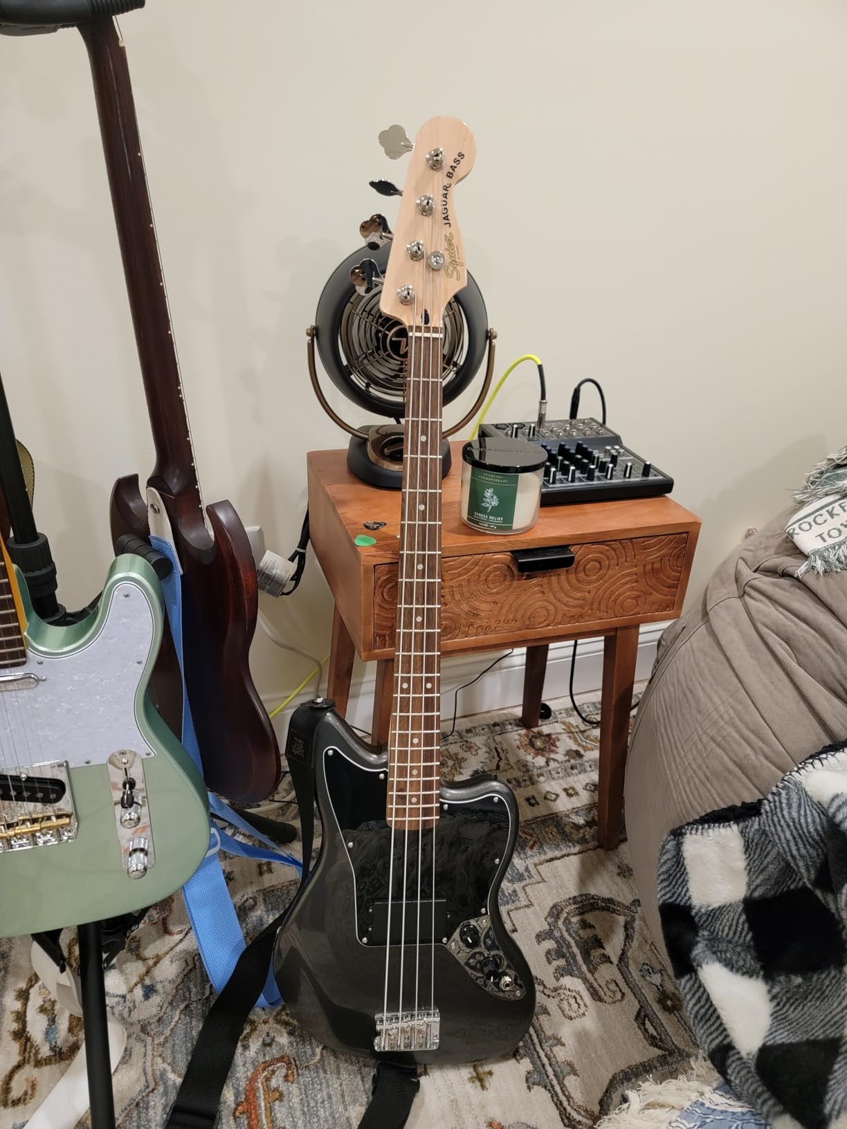 Fender Squier Affinity Series Jaguar Bass, Charcoal Frost Metallic, Laurel Fingerboard - Customer Photo 1