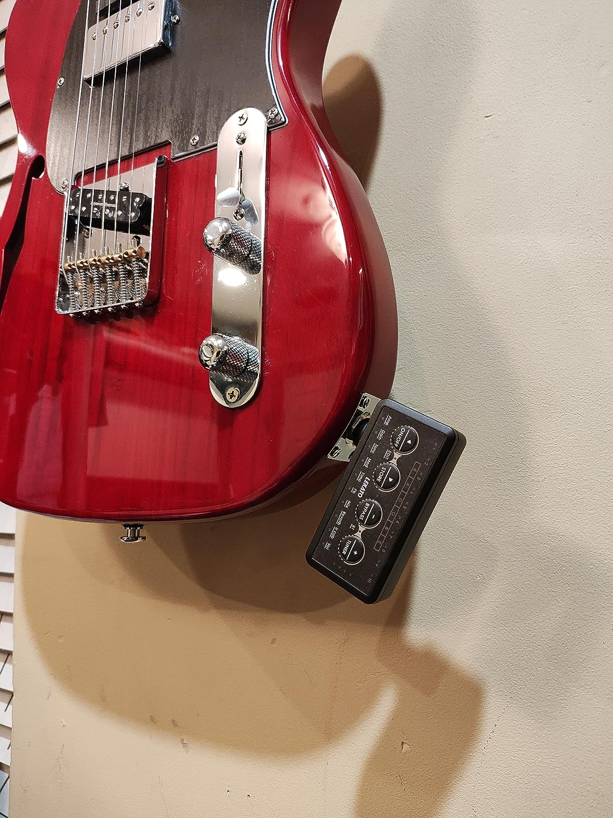 LEKATO Micro Guitar Headphone Amp Bass Guitar Headphone Amplifier with Multi Effects - Amp Models, IR Loading, Tuner, Rechargeable Electric Headphone Amplifier Delay Reverb Chorus Overdrive Portable - Customer Photo 1