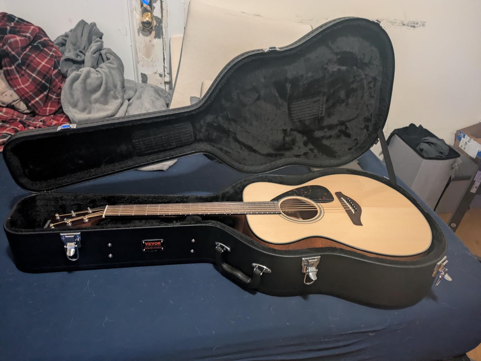 Yamaha 6 String Beginner Solid Spruce Top Traditional Western Dreadnought Acoustic Guitar With Rosewood FIngerboard, Natural Finish, Right, (FG800J NT) - Customer Photo 1