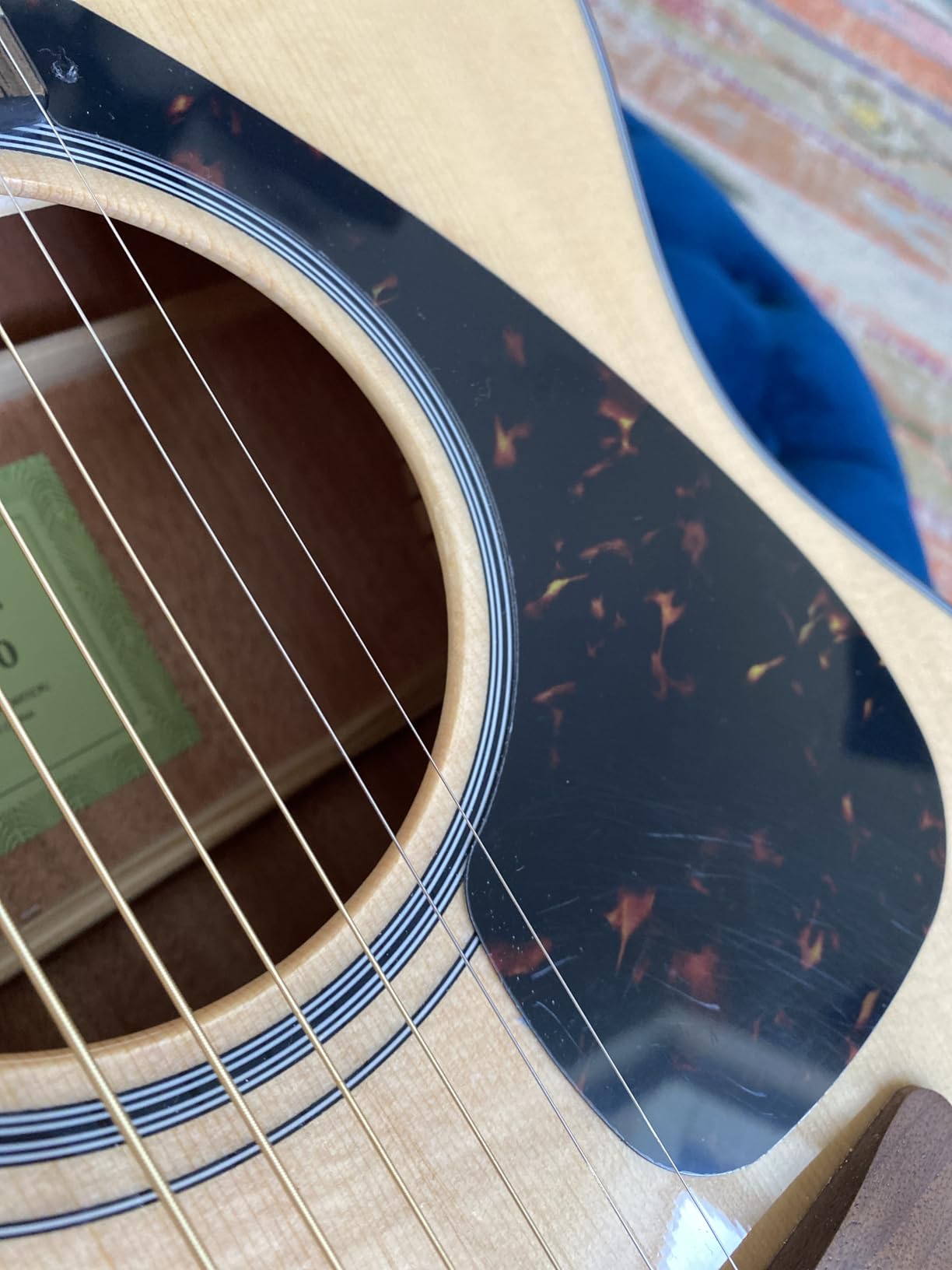 Yamaha 6 String Beginner Solid Spruce Top Traditional Western Dreadnought Acoustic Guitar With Rosewood FIngerboard, Natural Finish, Right, (FG800J NT) - Customer Photo 3